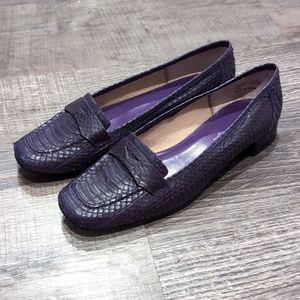 Etienne Aigner women shoes Size 7